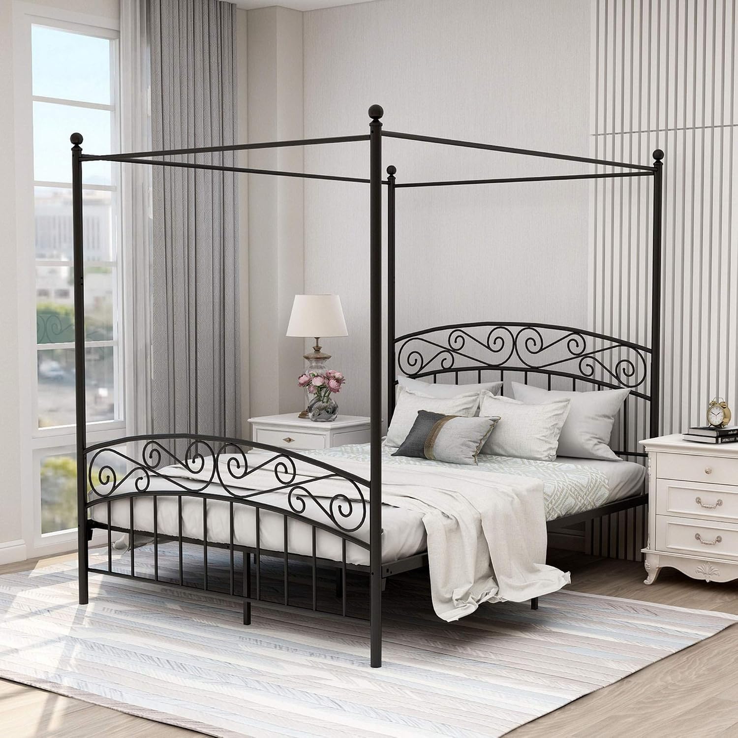 Letto a baldacchino in metallo - Canopy Bed Frame Metal Queen recensione e prezzo