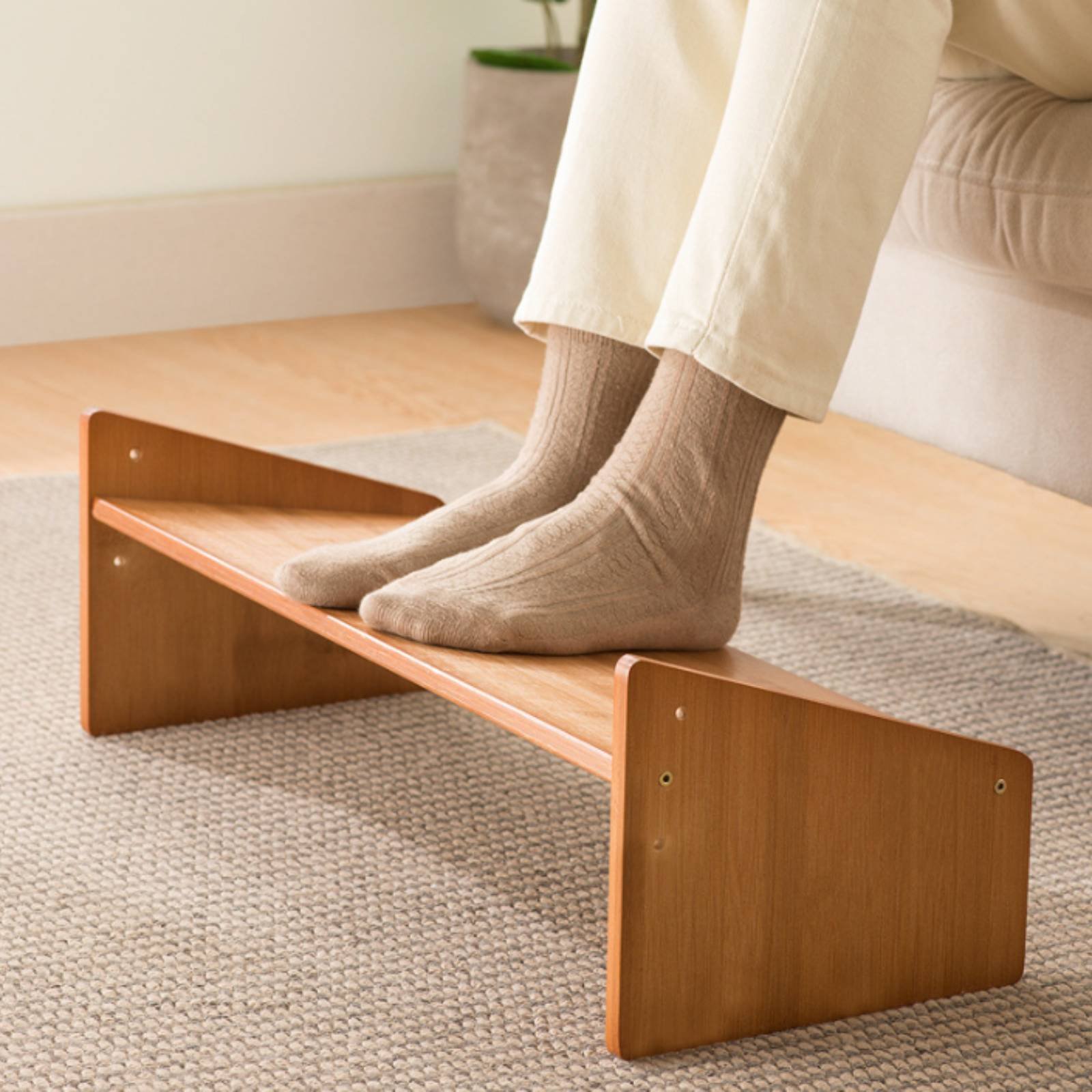 Poggiapiedi da Scrivania con A - Office Furniture recensione e prezzo